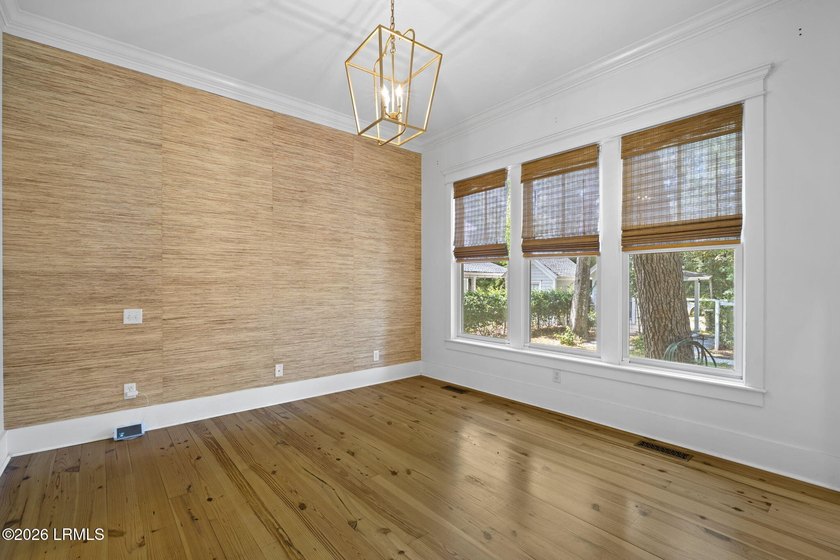 PRICED UNDER JUNE 2026 APPRAISED VALUE!!! Come Home to this - photo 24
