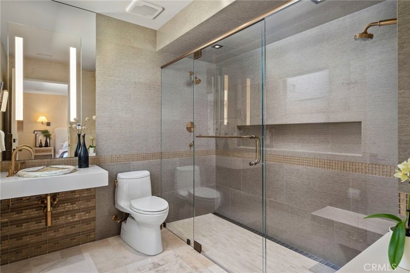 Situated within the prestigious guard-gated enclave of Monarch - photo 29