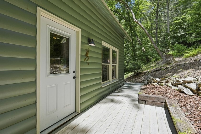 Welcome to your mountain retreat in the highly sought-after - photo 46