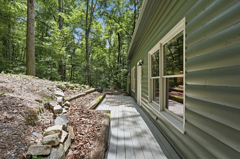 Welcome to your mountain retreat in the highly sought-after - photo 48