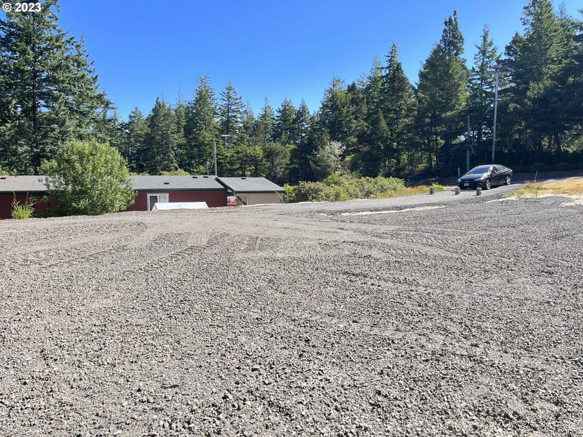 PRICE REDUCED!!! Build your custom home or place a manufactured - photo 7
