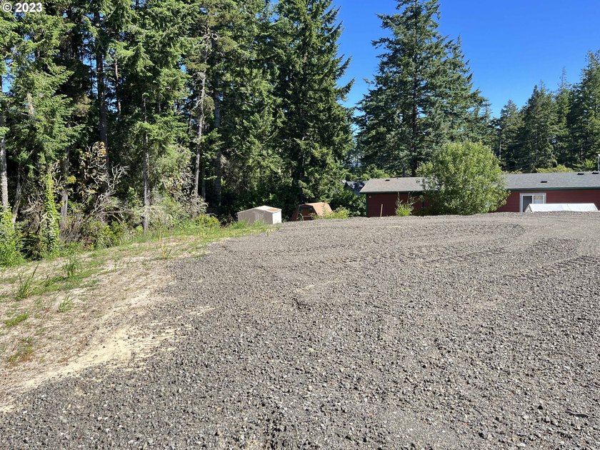 PRICE REDUCED!!! Build your custom home or place a manufactured - photo 8