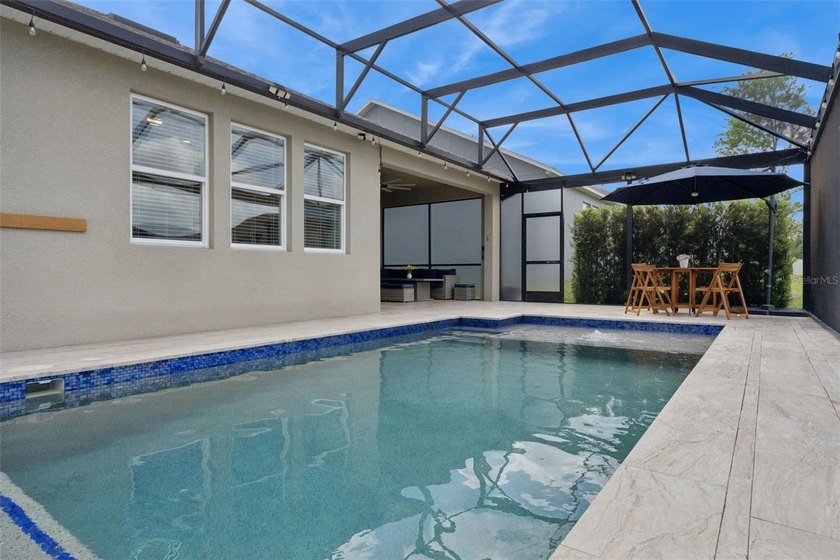 Under contract-accepting backup offers. Welcome to this - photo 14