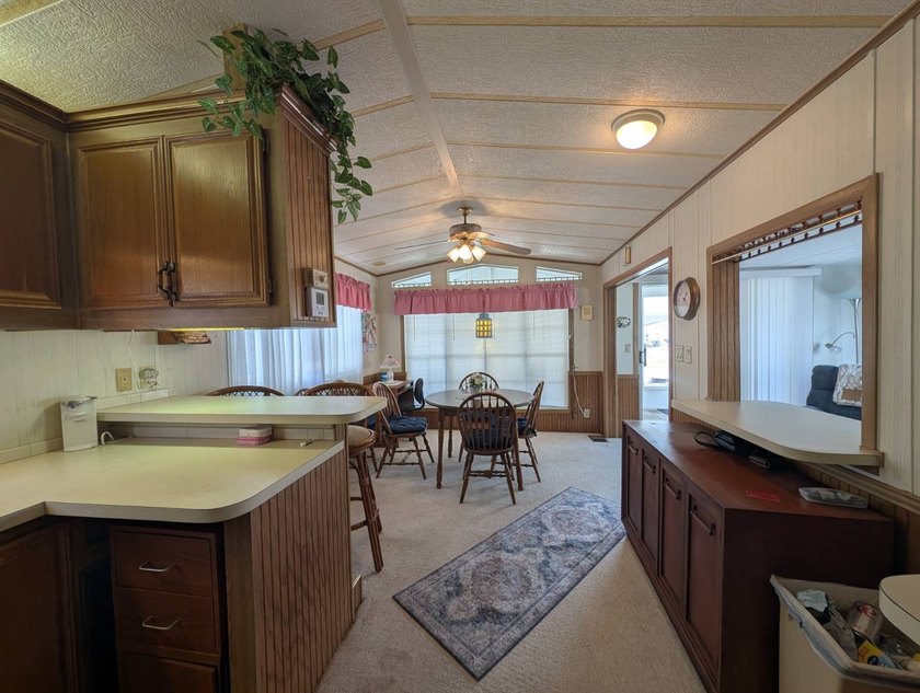 Experience the ultimate Florida lifestyle in this beautifully - photo 14