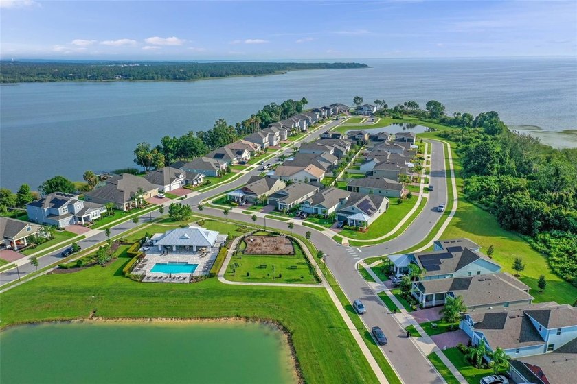 Under contract-accepting backup offers. Welcome to this - photo 52