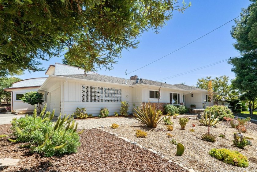 Located in Rio Del Mar, a short walk to the beach, this - photo 4