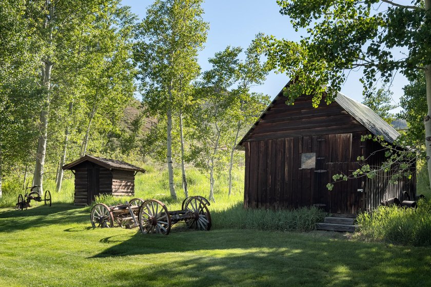 This property spans 7 acres over 3 parcels and hold deep - photo 34