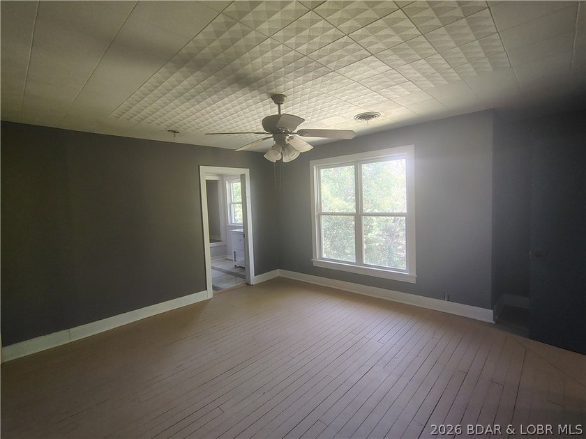 BARGAIN PRICED - MOTIVATED SELLERS! Historic Charm Meets Modern - photo 44