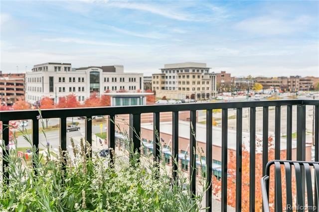 Executive retreat penthouse in downtown Birmingham! Rarely - photo 6