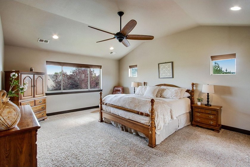Located on the 6th hole of Highland Meadows Golf Course, this - photo 20