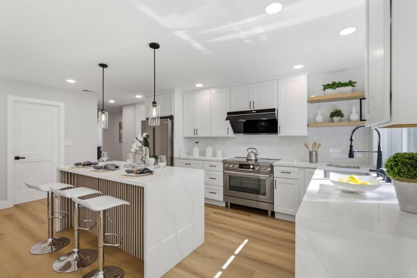 Welcome to Berryessa gem, most desirable Vinci South - photo 11