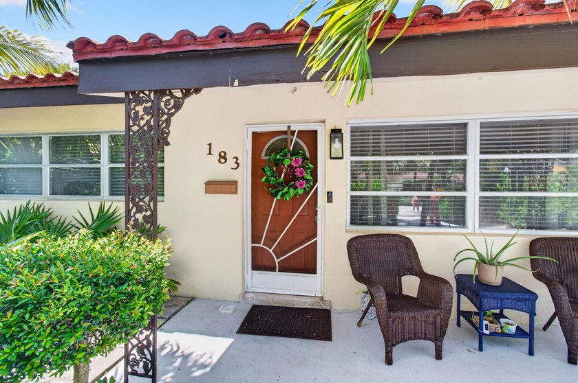 Nestled in the heart of College Park, this charming 2 bedroom, 2 - photo 4