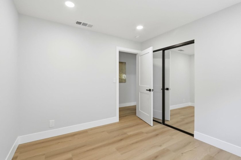 Welcome to Berryessa gem, most desirable Vinci South - photo 25