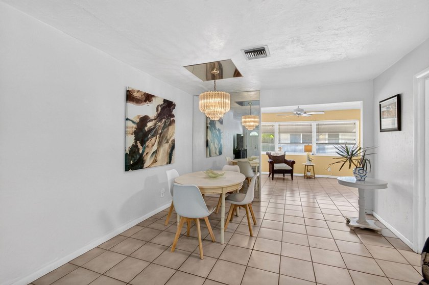 Nestled in the heart of College Park, this charming 2 bedroom, 2 - photo 10