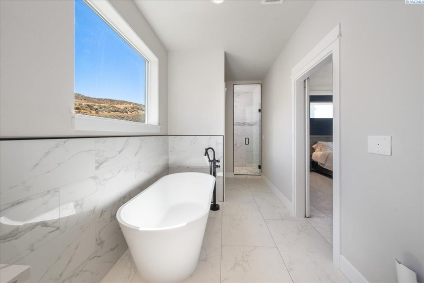 Discover the perfect balance of luxury, comfort, and space in - photo 27