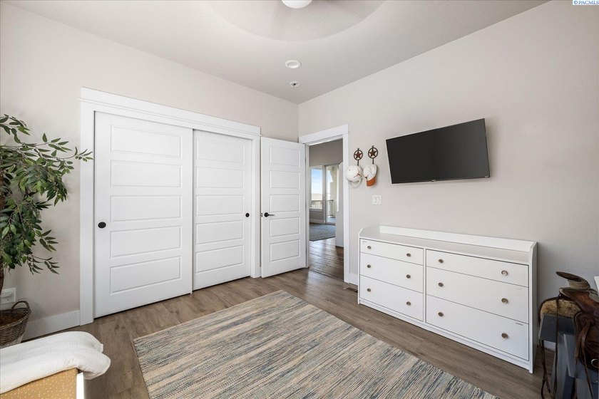Discover the perfect balance of luxury, comfort, and space in - photo 31