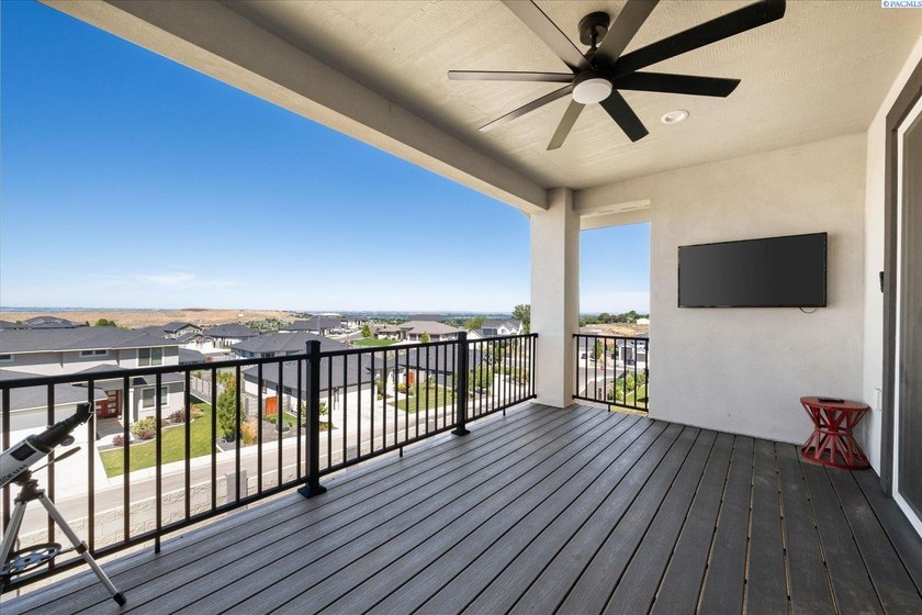 Discover the perfect balance of luxury, comfort, and space in - photo 36