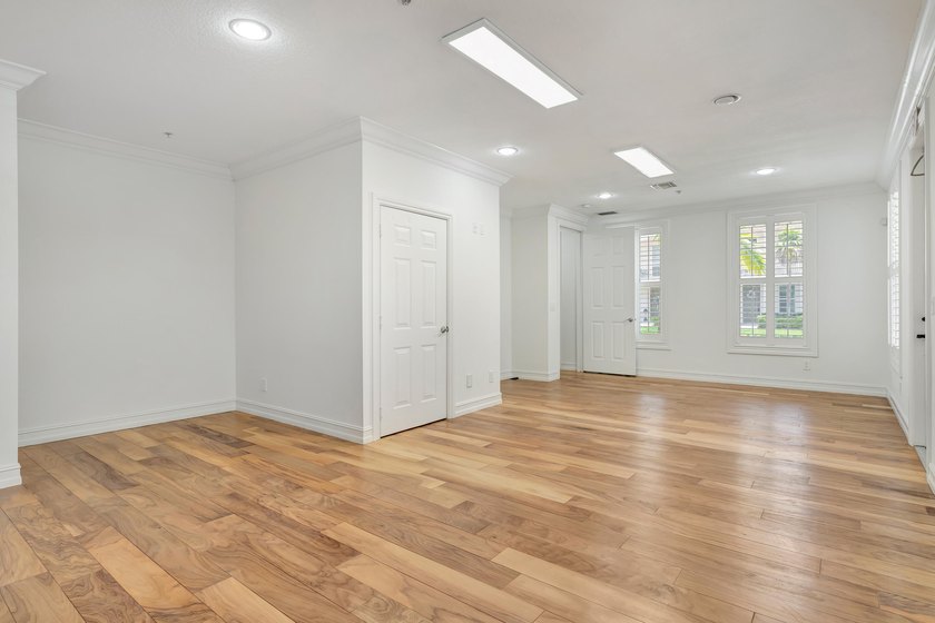 RARE LIVE/WORK CORNER UNIT IN THE HEART OF ABACOA! Showcasing - photo 8