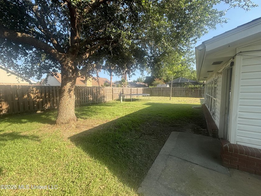 Investor Special! This property has been updated with fresh - photo 16