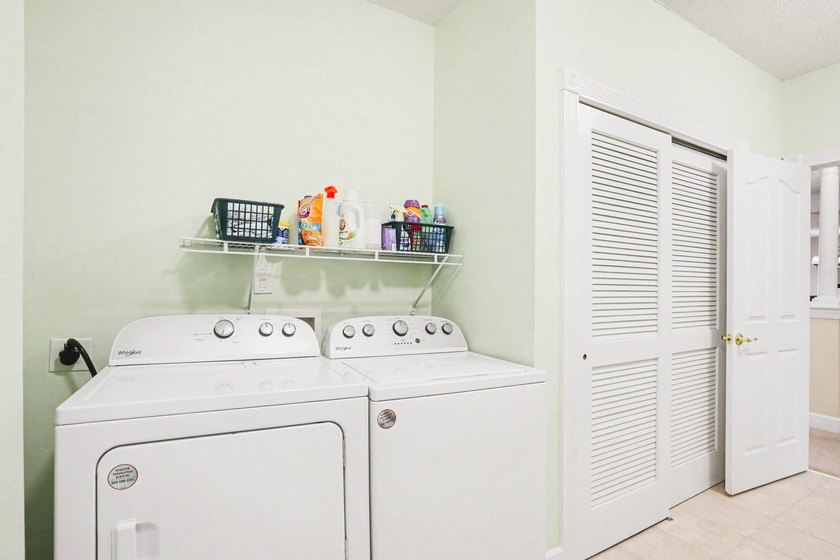 Experience the perfect blend of low-maintenance living and - photo 28