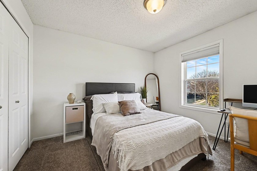 Welcome to one of Club West's most desirable townhome locations - photo 10