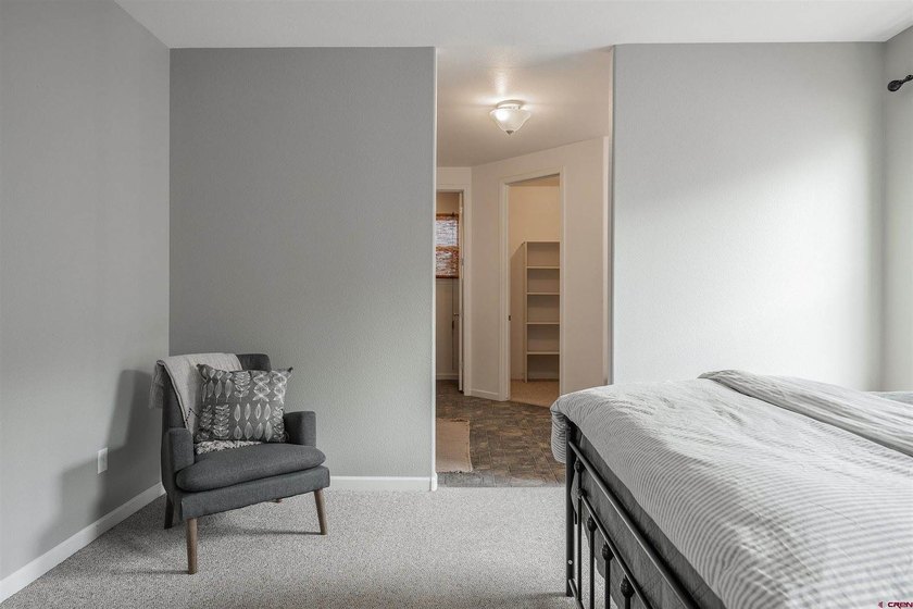 Move-in ready and beautifully maintained, this inviting home is - photo 14