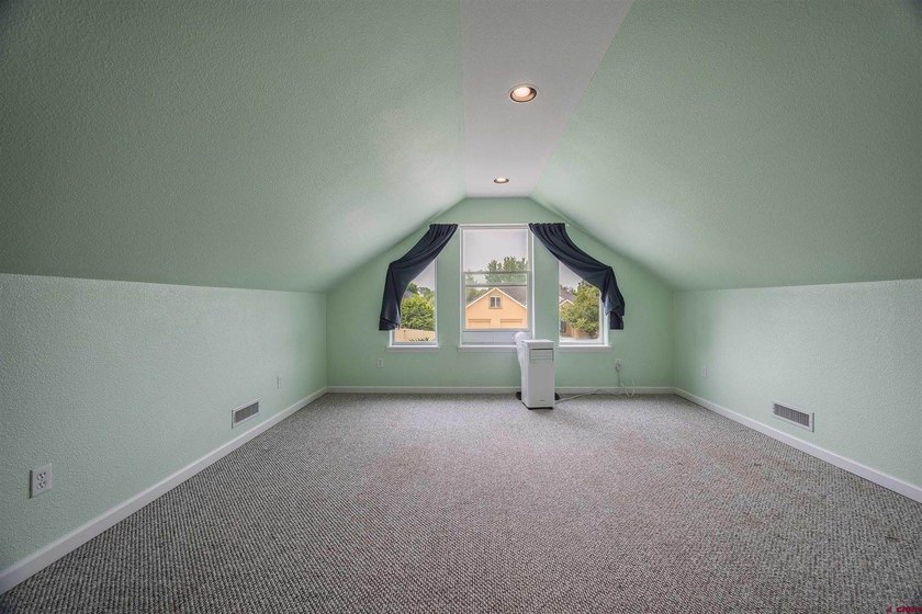 Move-in ready and beautifully maintained, this inviting home is - photo 20