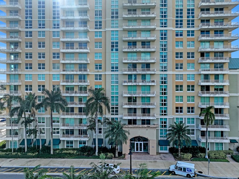 Lots of great perks come with this Marina Village corner unit - photo 3