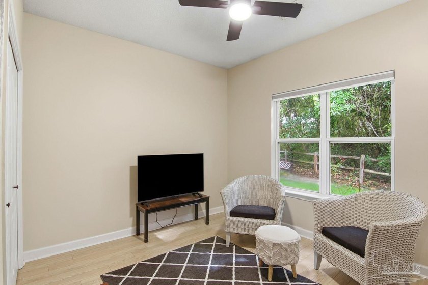 RARE 3 Bedroom Single Floor Chacato Landing Townhome! - photo 22