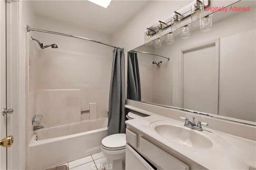 Just two short blocks from the sand, this inviting coastal condo - photo 24