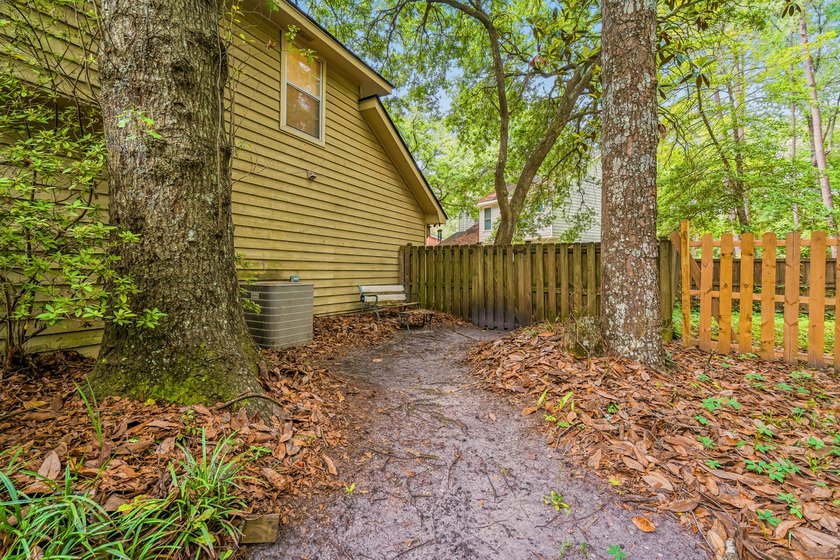 (Back on market due to buyer financing falling through. no fault - photo 34