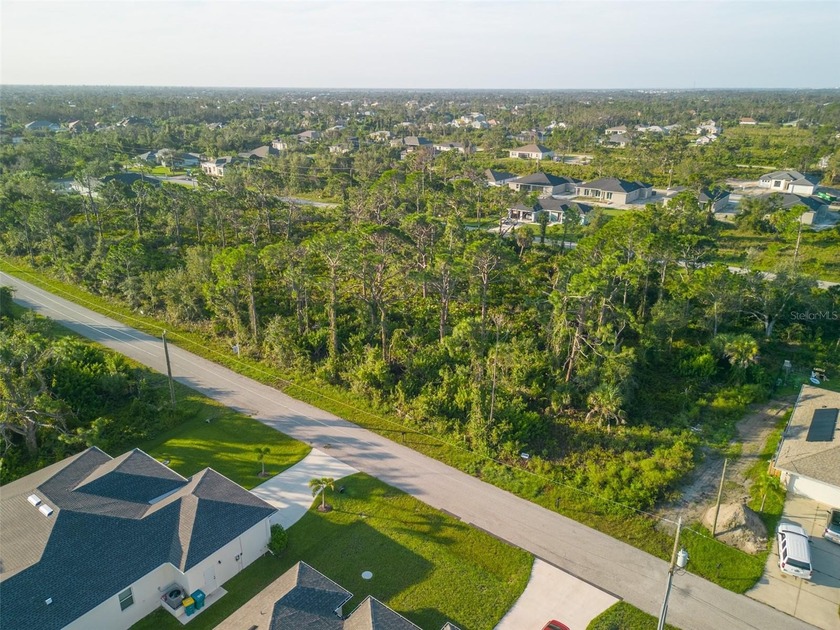 This is an opportunity to own one or all of these fabulous lots - photo 3