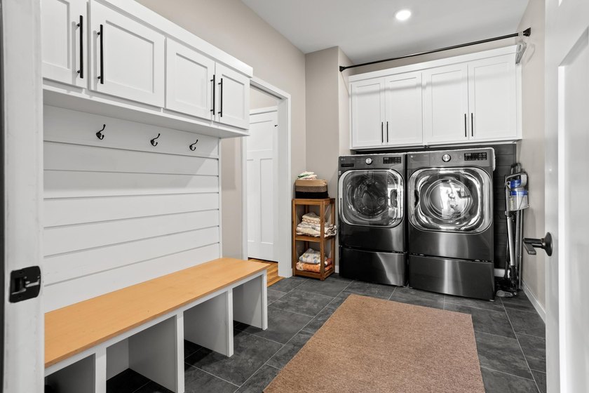 Welcome to this exceptional two-story home, perfectly situated - photo 13