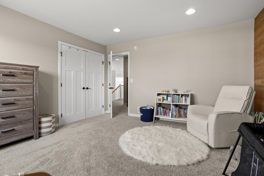 Welcome to this exceptional two-story home, perfectly situated - photo 36