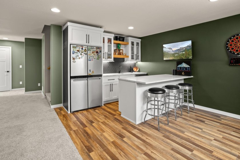 Welcome to this exceptional two-story home, perfectly situated - photo 43