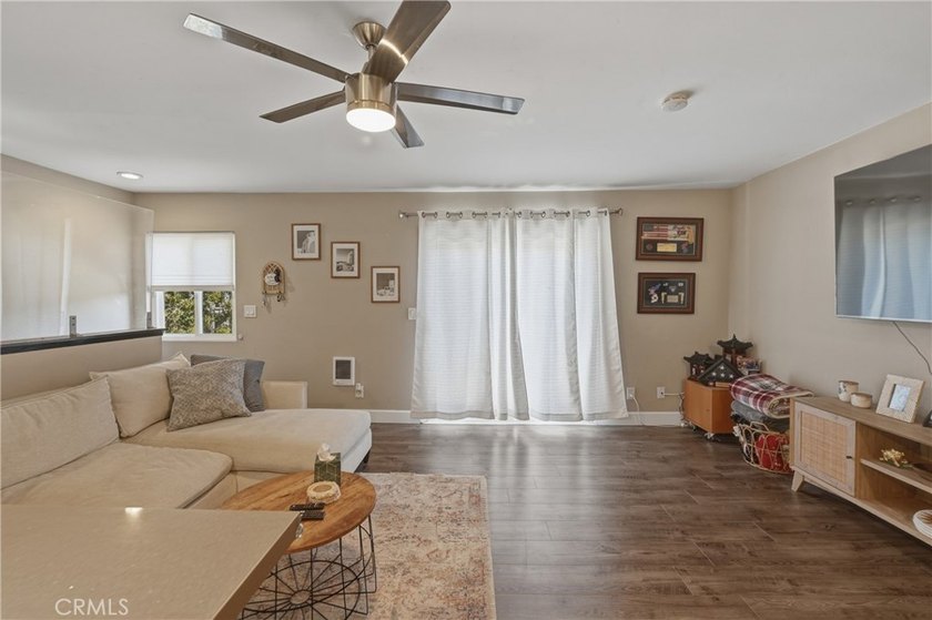2 bed townhouse in Rancho Penasquitos offering mountain views - photo 6