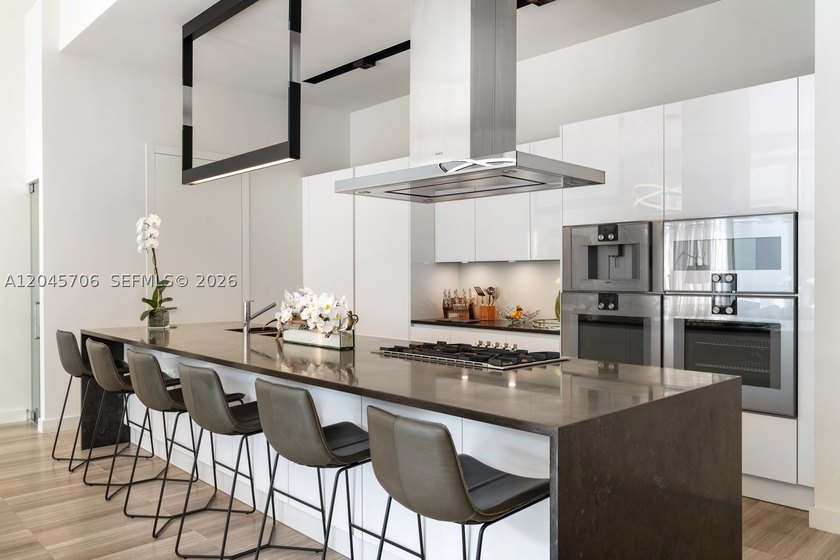 A truly one-of-one offering at The Ritz-Carlton Residences - photo 7