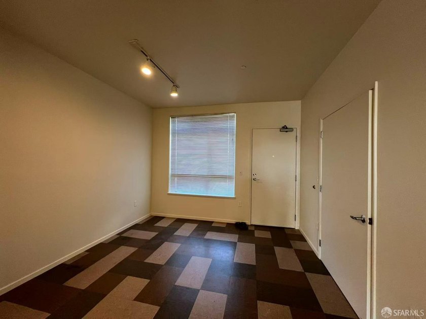 Don't miss this opportunity to purchase a San Francisco 2-story - photo 9