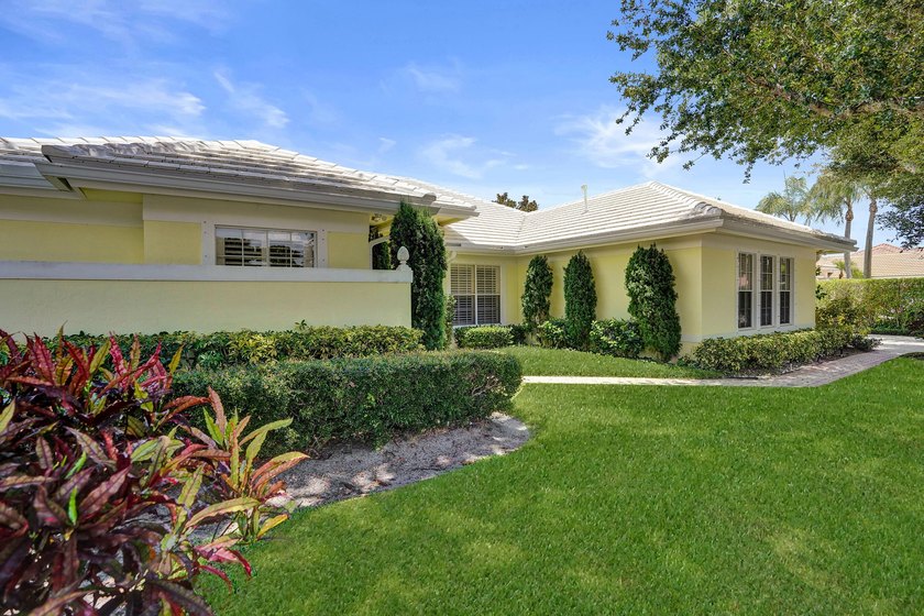 Move right into this beautifully updated 4-bedroom, 3.5-bath - photo 7