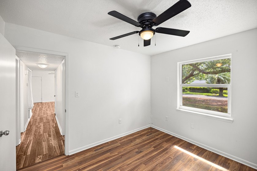 Here is the honest pitch: you will not find another detached - photo 34