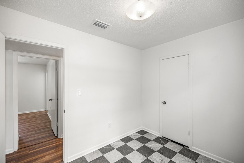 Here is the honest pitch: you will not find another detached - photo 38