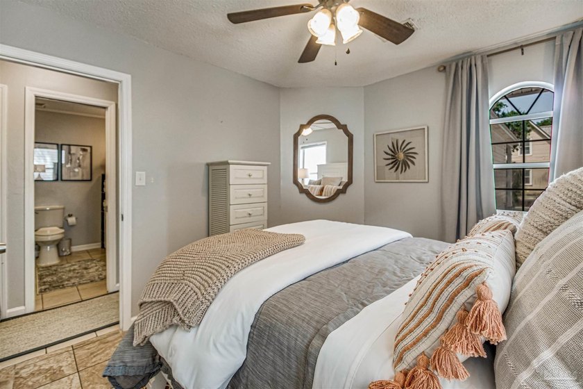 Welcome to this fully furnished 3-bedroom home in of Downtown - photo 22