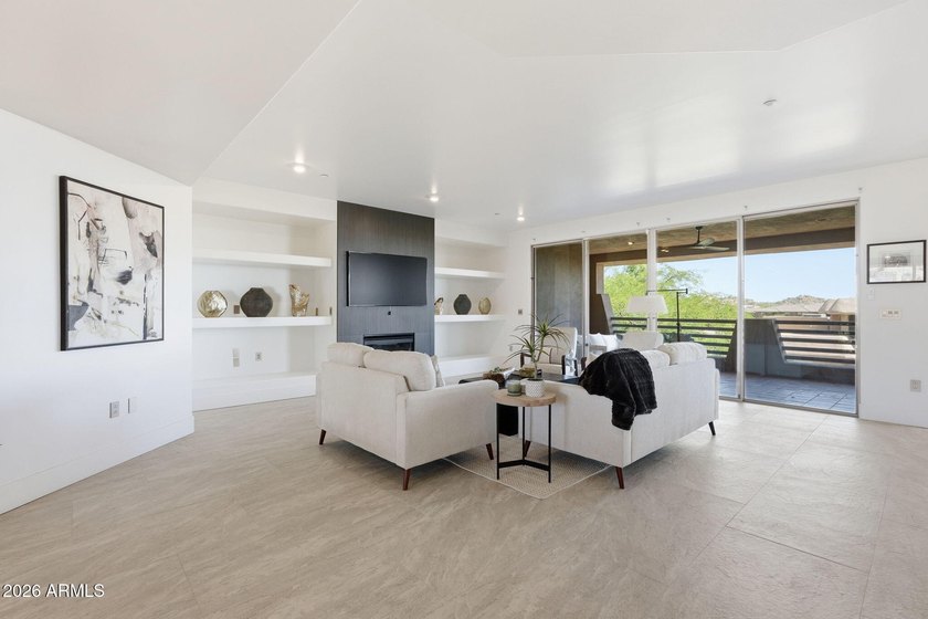 Beautifully renovated condo perfectly located in Troon Golf - photo 7