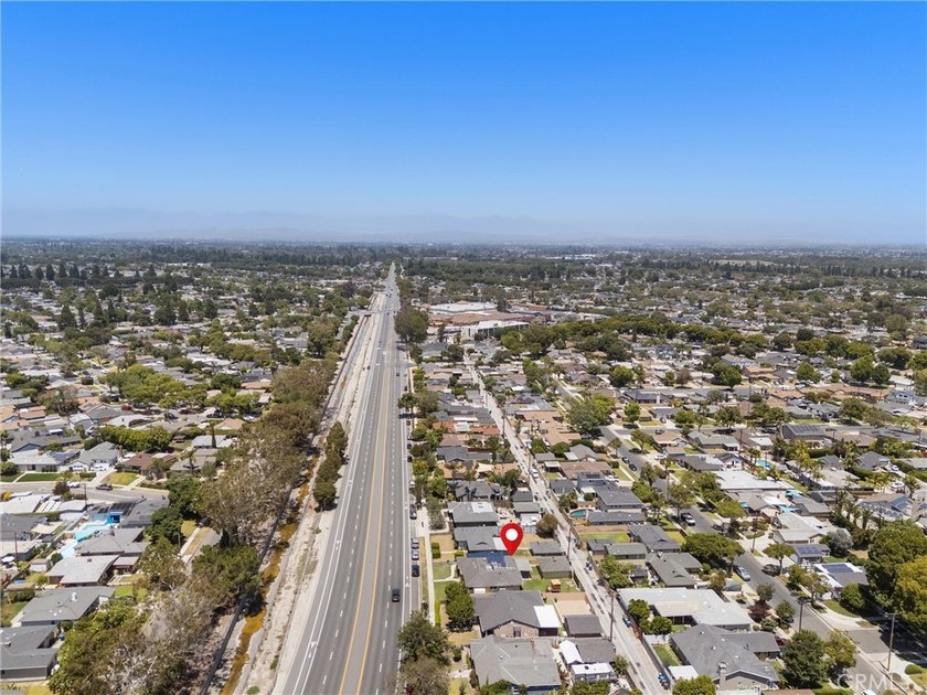 Welcome to your perfect Plaza home, ideally situated on a - photo 32