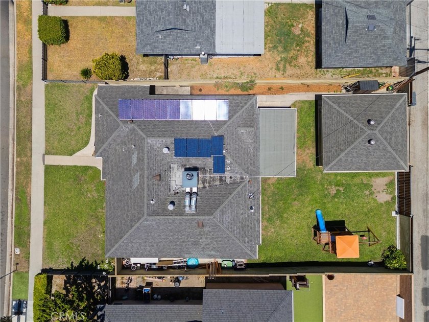 Welcome to your perfect Plaza home, ideally situated on a - photo 35