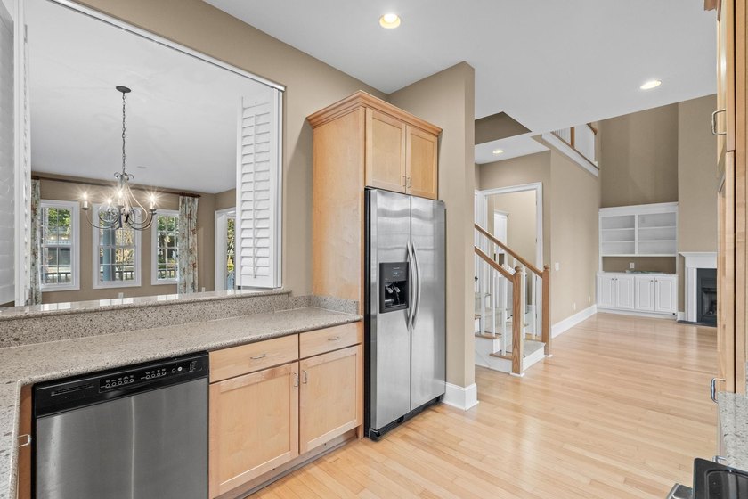 Set within the prestigious, gated community of Litchfield - photo 20