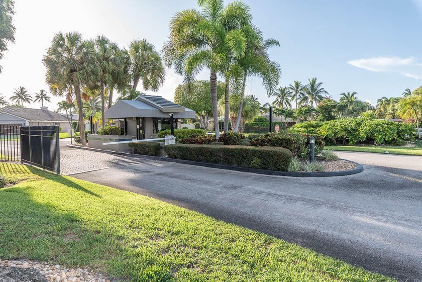 Welcome to this beautifully updated single-story home in the - photo 2