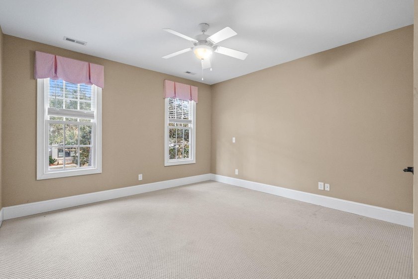 Set within the prestigious, gated community of Litchfield - photo 38