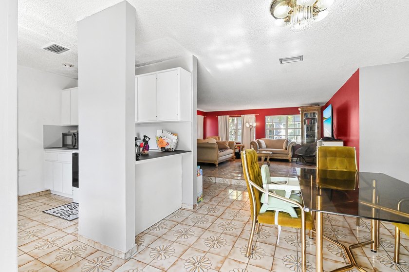 Welcome to this single-story residence located in the Coral - photo 10