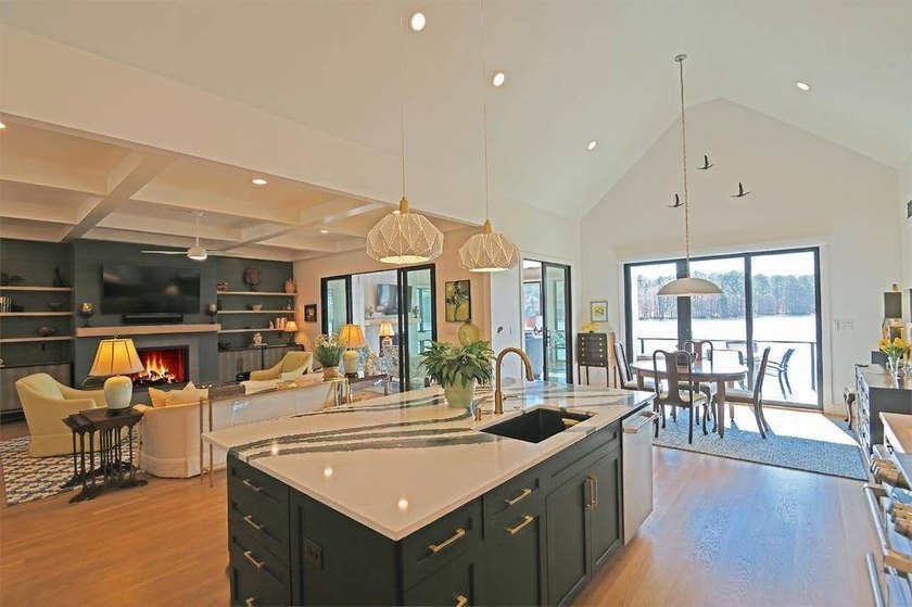 Where Lakefront Luxury Meets Timeless Design. 524 Grand Harbor - photo 21